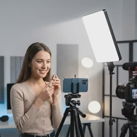 Videoyu yükle: GDX P300TS 80W BiColor LED Panel Video Tekli Işık Seti 200cm Işık Ayaklı Uzaktan Kumandalı