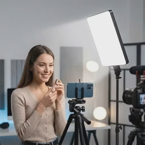 Videoyu yükle: GDX P300TS 80W BiColor LED Panel YouTube Video ve Ürün Çekimi Sürekli Işığı